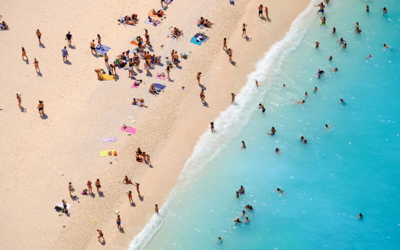 Beneficios de bañarse en el mar.