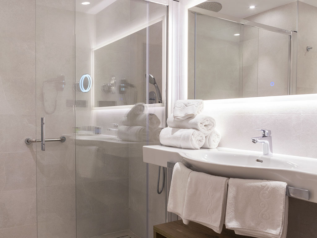 hotel-presidente-triple-std-bano