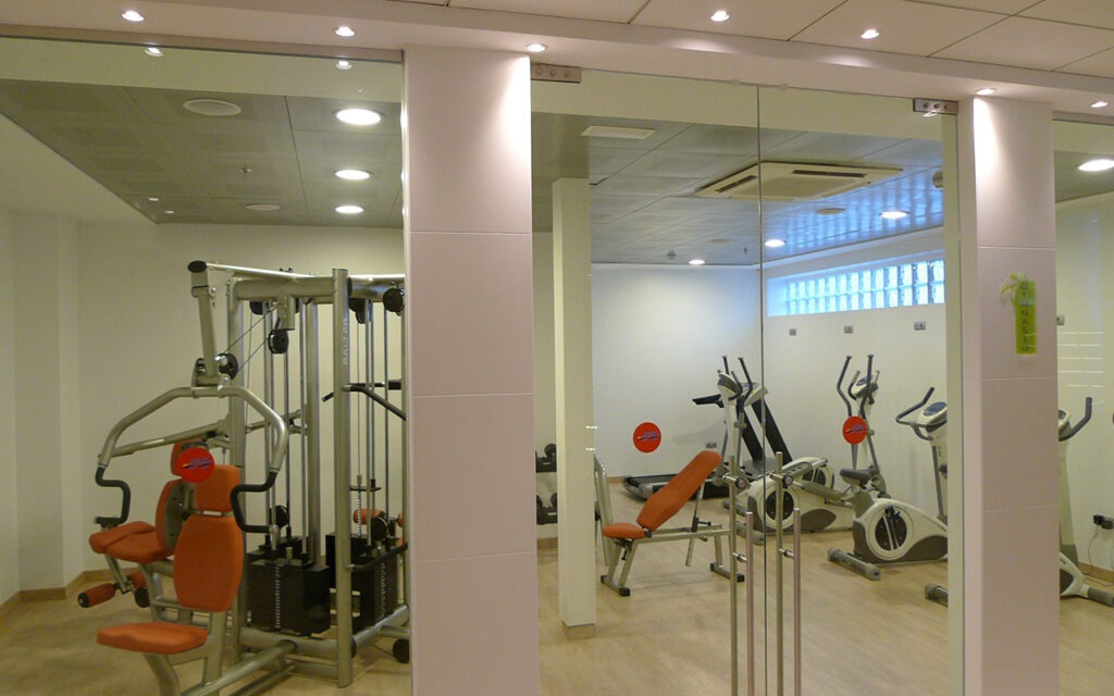 RB Gym02